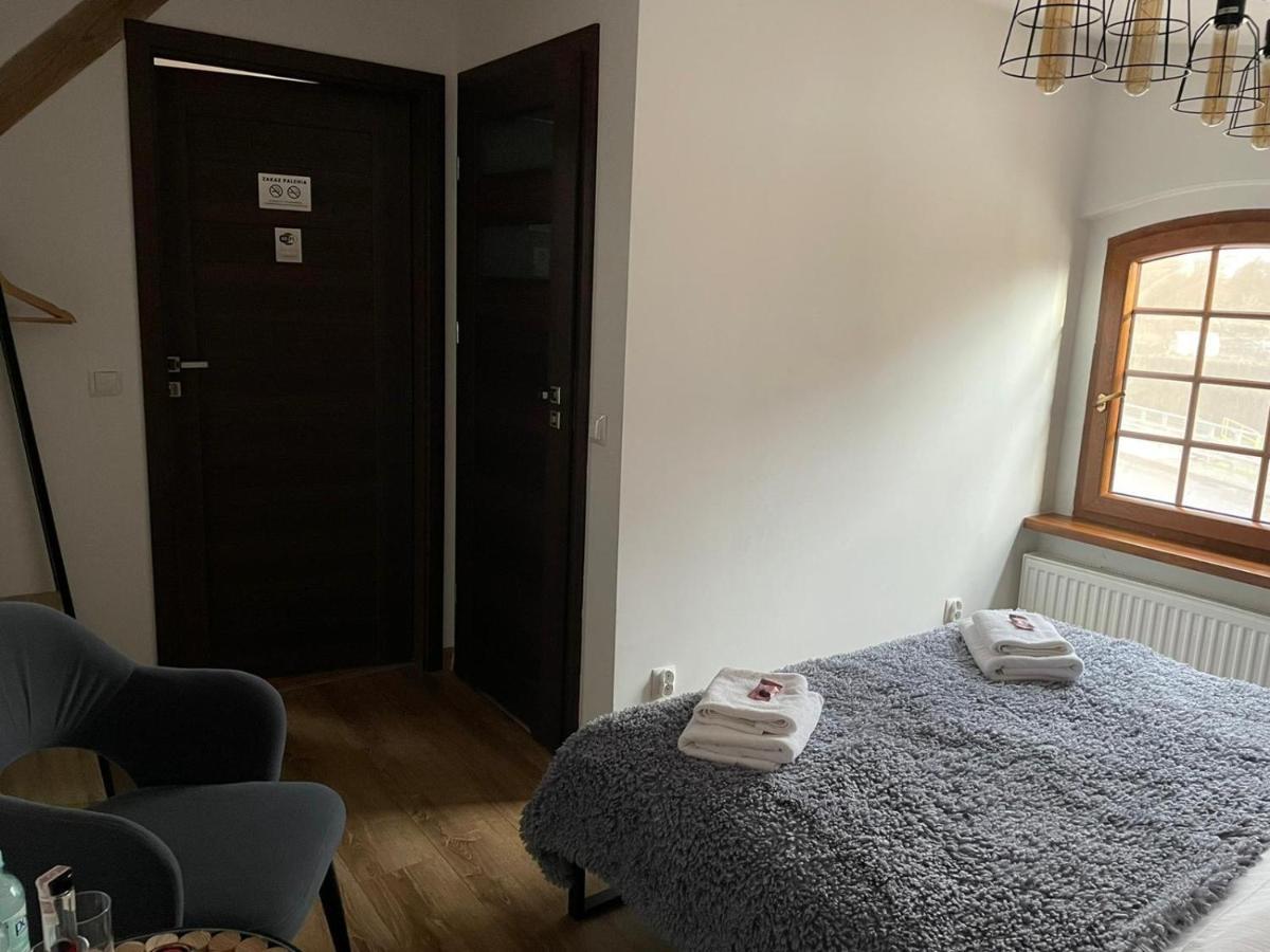 Miodosytnia Otel Chwarszczany Dış mekan fotoğraf